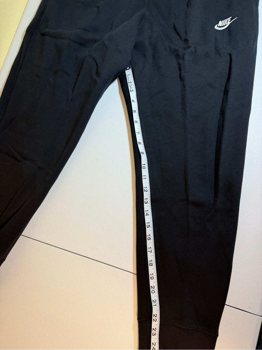 Nike Men’s Black Fleece Jogger Sweatpants NWT Size XL White Nike Embroidered 🔥 - Picture 15 of 16